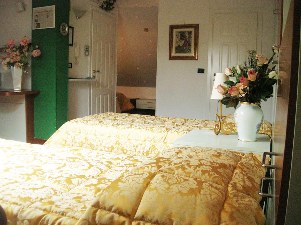 B&B Anna Moncalieri Zimmer foto